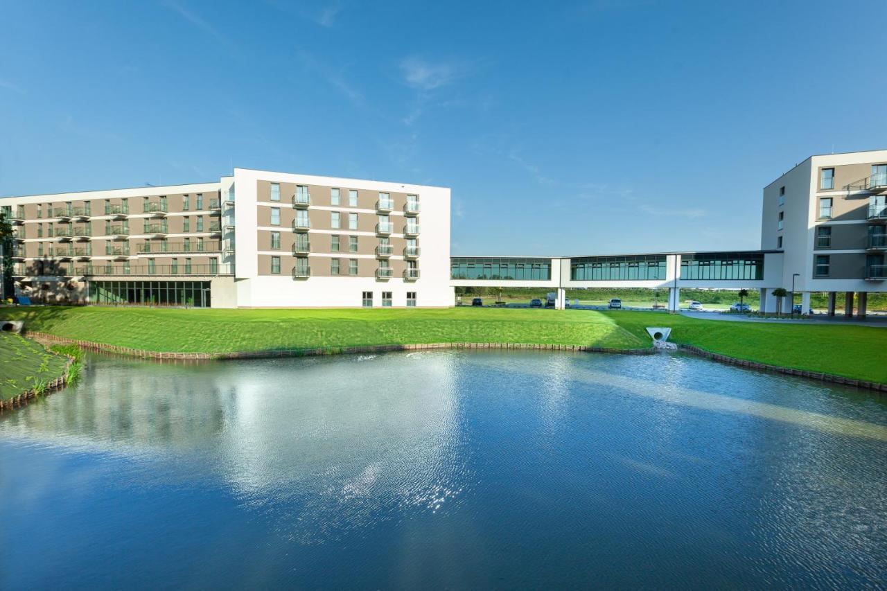 Aparthotel Termy Унеюв Экстерьер фото